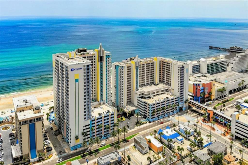 3 Bedroom Direct Oceanfront Wyndham Ocean Walk Resort - Daytona Funland 10Th Floor Daytona Beach Exterior photo